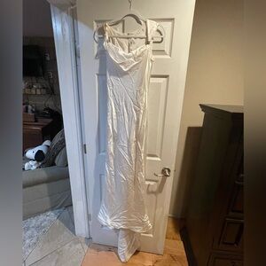 Galina ivory wedding dress